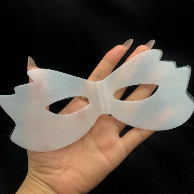 Bio-Absorbable Collagen Eye Mask with Niacinamide