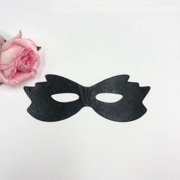 Bio-Absorbable Collagen Eye Mask with Niacinamide